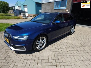 Audi A4 Avant 1.8 TFSI S Edition / Navi / Trekhaak / NAP /