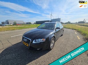 Audi A4 Avant 2.0i 131pk Clima Cruise Trekhaak 1300kg PDC