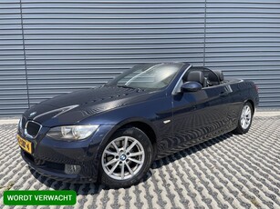 BMW 3 Serie Cabrio 320i High Executive Dealer onderhouden