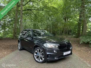 BMW X5 X-Drive 40D / Grijs kenteken / Xenon / Leder / BTW