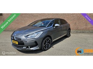 Citroen DS5 1.6 THP autom/panodak/leder-stof/camera/head-up