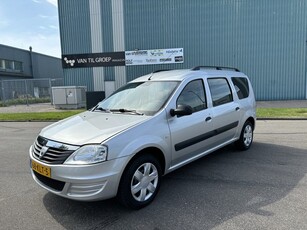 Dacia Logan MCV 1.6i Ambiance 88 PK. Zeer fijn rijdende