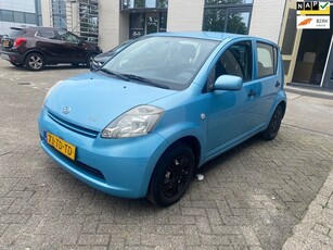 Daihatsu Sirion 2 1.0-12V Trend / 1 jaar apk / 5drs /