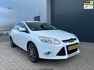 Ford Focus 1.0 EcoBoost Titanium ST XENON CLIMA PDC