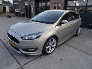 Ford Focus 1.0 Titanium