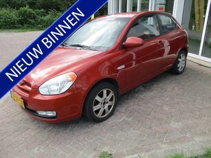 Hyundai Accent 1.4i Dynamic First Edition (bj 2007)