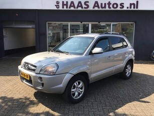 Hyundai Tucson 2.0i Style / CRUISE / AIRCO ECC / ALU VELGEN