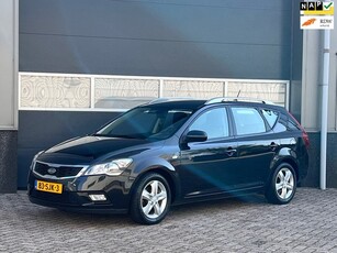 Kia Cee'd Sporty Wagon 1.4 CVVT X-ecutive bj.2012