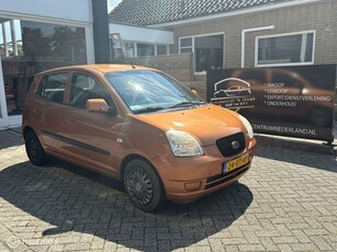 Kia Picanto 1.0 EX hok met nieuwe apk