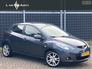 Mazda 2 1.3hp S-VT Touring met nieuwe APK !