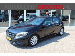 Mercedes-Benz A-Klasse 180 Edition//APPLE