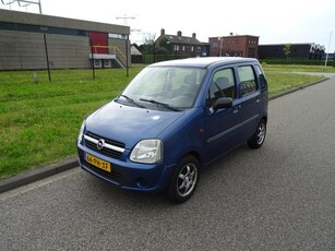 Opel Agila 1.0-12V Essentia