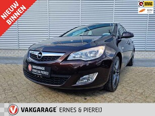 Opel Astra 1.4 Turbo Cosmo