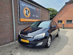 Opel Astra 1.4 Turbo Edition (bj 2011)