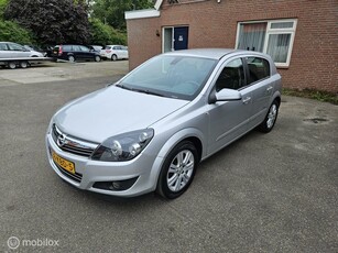 Opel Astra 1.6 Cosmo