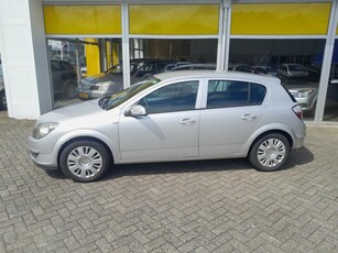 Opel Astra 1.6 Cosmo! Nw APK! Koopje! 5 deurs!