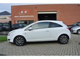 Opel Corsa 1.0-12V Edition airco nieuwe apk inruil mogelijk