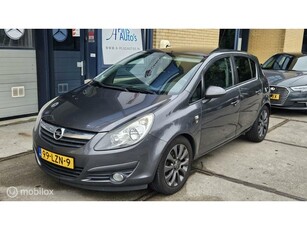 Opel Corsa 1.2-16V Cosmo