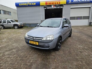 Opel Corsa 1.2-16V Sport Goed rijdende en leuke sportieve