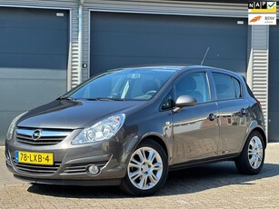 Opel Corsa 1.4-16V '111' EDITION, TREKHAAK, AIRCO