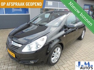 Opel Corsa 1.4-16V Cosmo