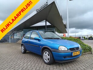 Opel Corsa 1.4i-16V Sport, AIRCO, 1e eigenaar, nieuwe