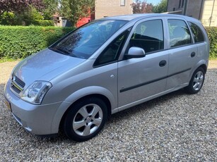 Opel Meriva (bj 2004)