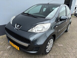 Peugeot 107 1.0-12V Millesim 200 5-Deurs - Airco