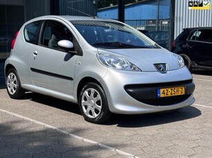 Peugeot 107 1.0-12V XR*Elektrische ramen*