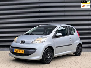 Peugeot 107 1.0-12V XS