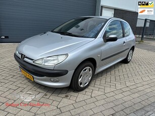 Peugeot 206 1.4 Gentry Airco/APK 28-07-2025!