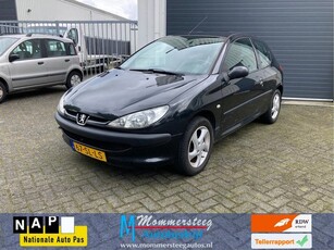 Peugeot 206 1,4i One-line Apk 04-2025 (bj 2006)