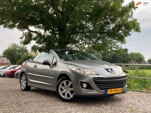 Peugeot 207 CC 1.6 VTi Roland Garros Zeer netjes + Leder