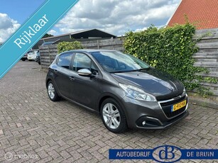 Peugeot 208 1.2 PureTech Signature Navigatie