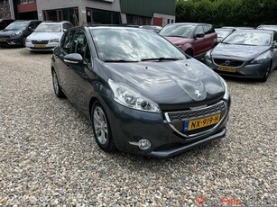 Peugeot 208 1.4 VTi Allure,Pano,Airco,5drs,Cruise