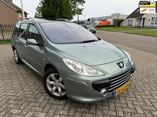 Peugeot 307 SW 1.6-16V Premium PanoramadakNaviParksensor