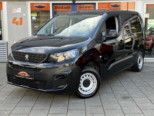 Peugeot Partner 1.2 PureTech Pro MARGE 3-Persoons Grijs