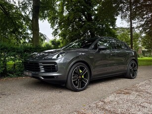 Porsche Cayenne Coupé 3.0 E-, panoramadak, Bose (bj 2021)