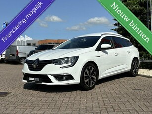 Renault Megane Estate 1.5 dCi Bose, Grijskenteken, AUT!