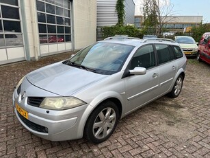 Renault Mégane Grand Tour 2.0-16V Tech Line Xenon/