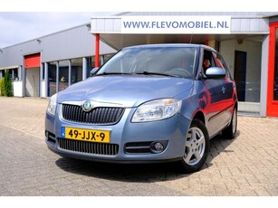 Skoda Fabia 1.2-12V Ambition AircoLMVTrekhaakCruise