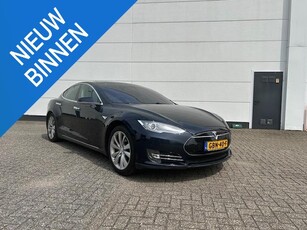 Tesla Model S 85 Performance