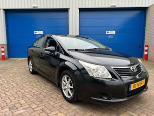 Toyota Avensis 1.6 VVTi Comfort ** Airco ** Trekhaak **