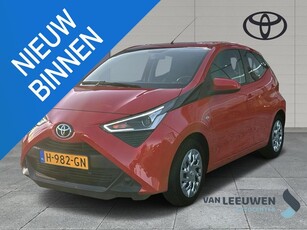 Toyota Aygo 1.0 VVT-i x-play