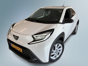 Toyota Aygo X 1.0 VVT-i S-CVT first 2.600km (bj 2022)