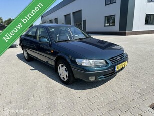 Toyota Camry 2.2i Executive automaat leer