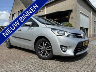 Toyota Verso 1.8 VVT-i Business 7-Persoons