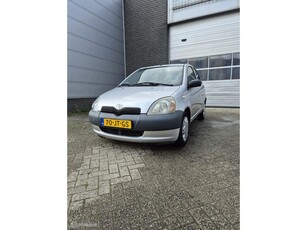 Toyota Yaris 1.0 5 deurs Airco Nw APK