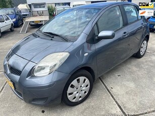 Toyota Yaris VERKOCHT