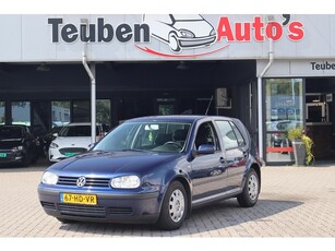 Volkswagen Golf 1.4-16V Trendline Radio cd speler, Trekhaak